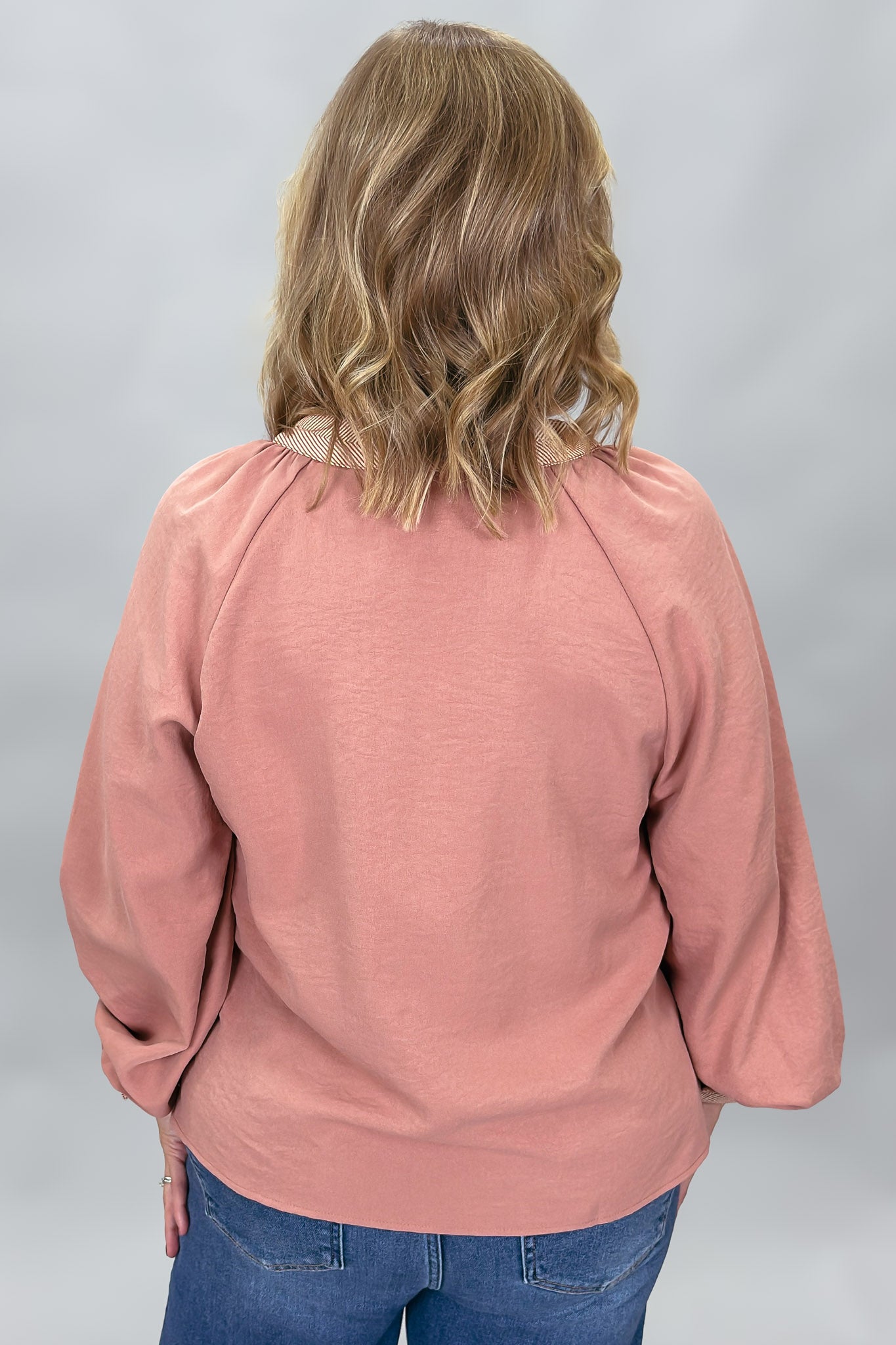 STACCATO Excuse Me, I'm Speaking V-neck Contrast Trim Top, Lt Rust, alternate product view