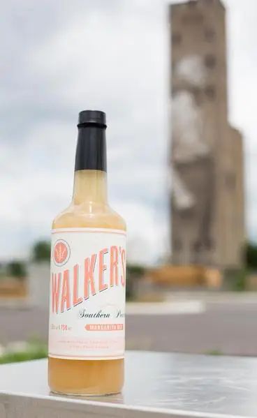 Walker's Southern Peach Margarita Mix