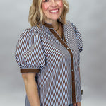 Entro Undo Me top, puff sleeve detail
