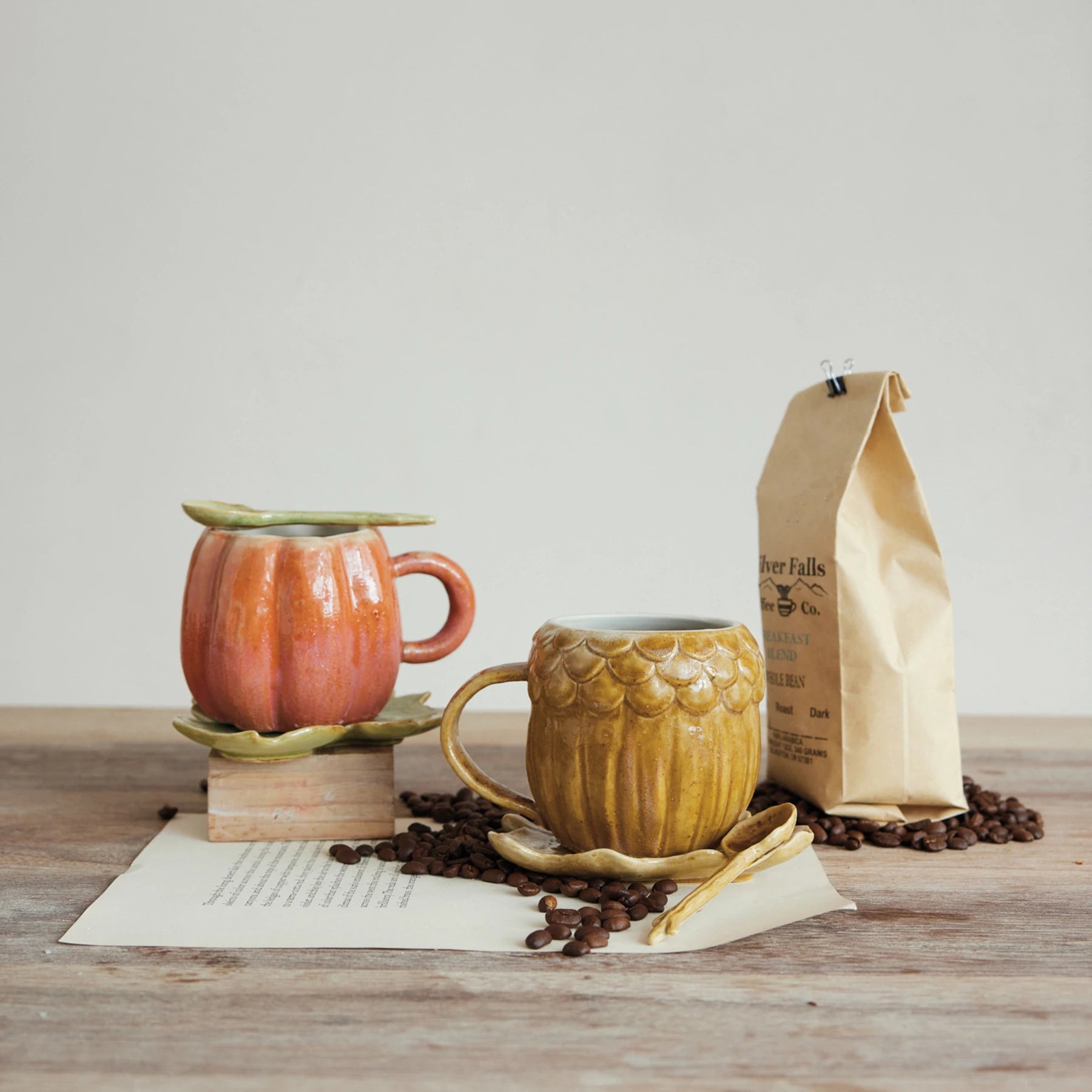 Stoneware Pumpkin Mug w/Leaf Saucer & Spoon